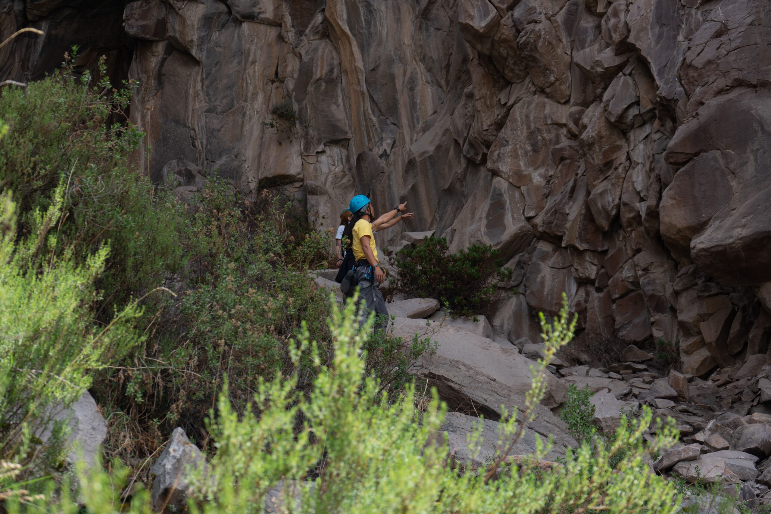 Rock climbing group during climbing tour offered by Climbing rooftop and Alejandro Cornejo in Colca Canyon Peru