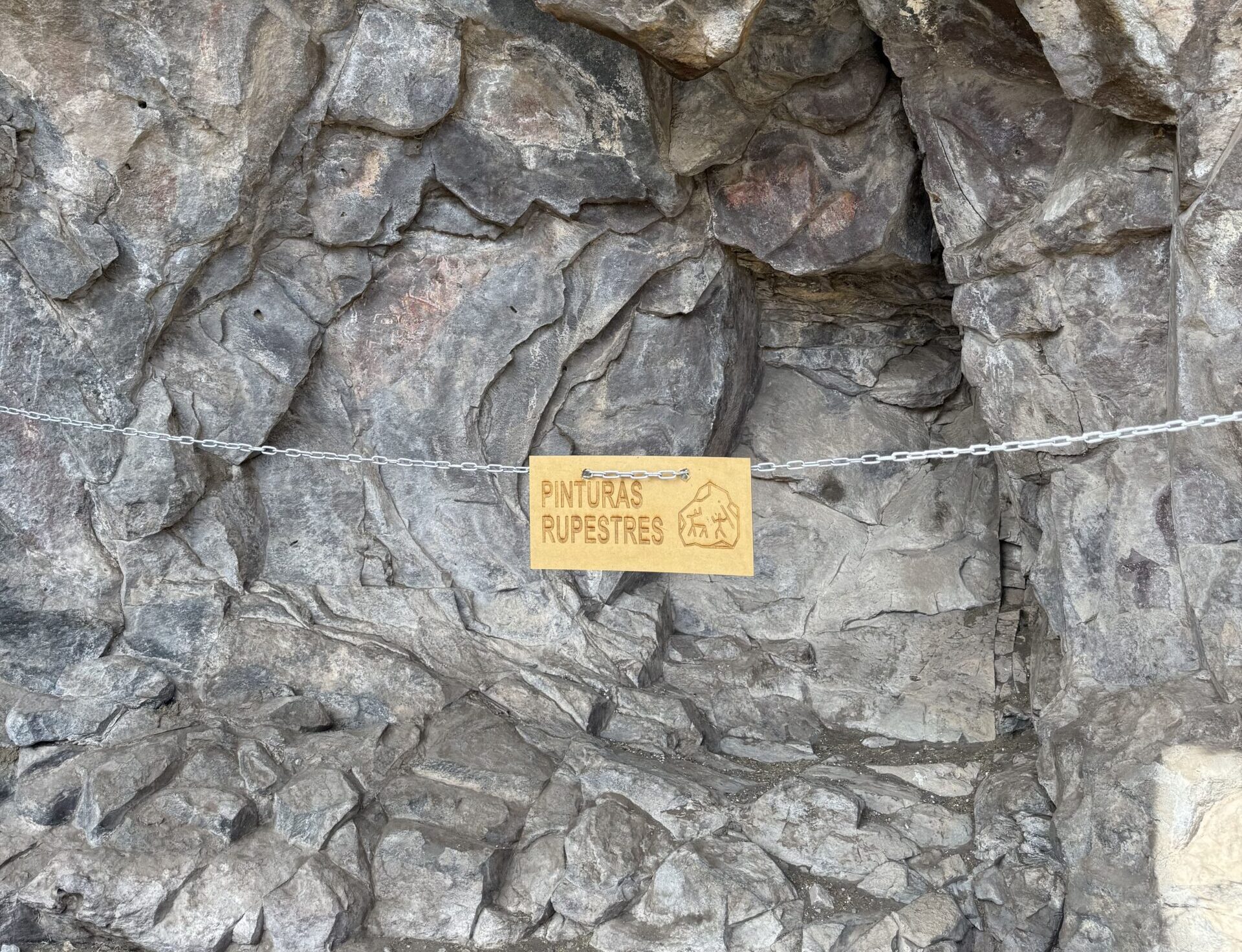 old prints during climbing tour offered by Climbing rooftop and PeruClimb in Colca Canyon Coporaque Peru