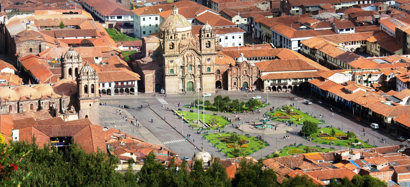 Cusco city main square plaza during Salkantay trekking after Rock climbing tour to Macchu Picchu with Alejandro Cornejo operate by sky viajes and Peru climb
