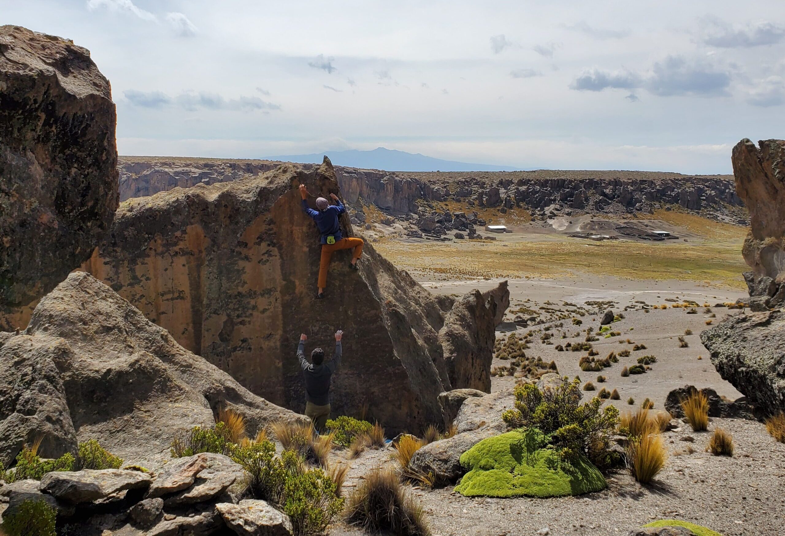 bouldering on Imata stone forest during group climbing tour offered by Climbing rooftop and PeruClimb in Colca Canyon Coporaque Peru